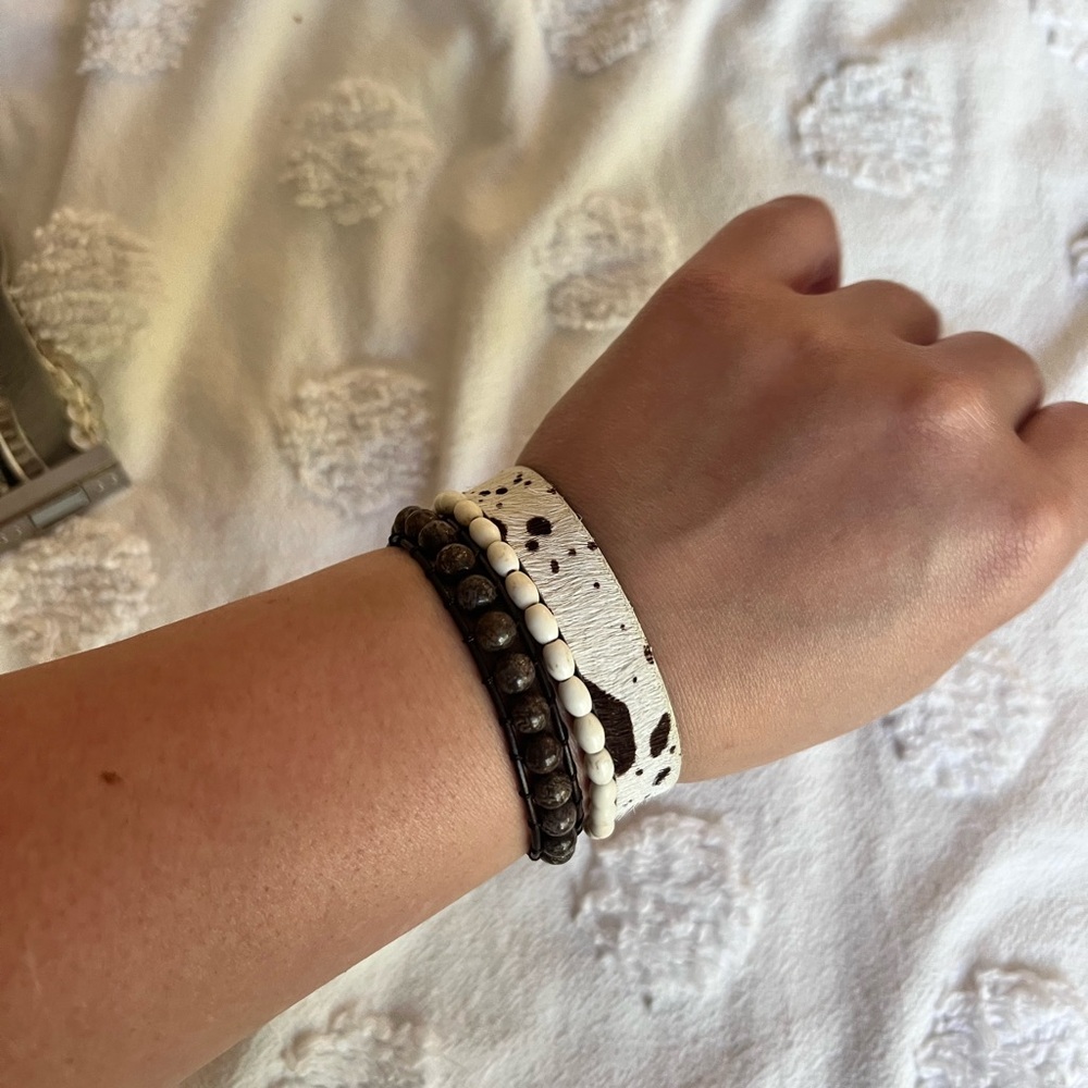 Stylish White and Brown Bracelet Set